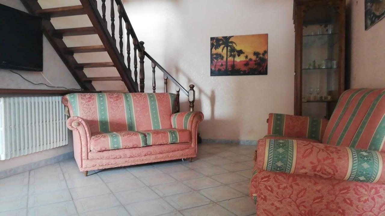 Casa Vacanze Autonoma Brevi Periodi Вибо Валентия Екстериор снимка